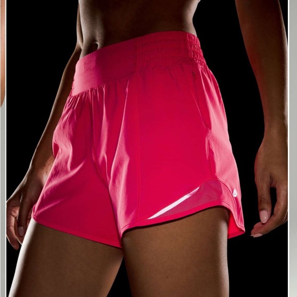 Lululemon Hotty Hot High Rise Short 4” Size 10 - Picture 1 of 9